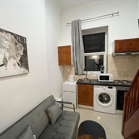לונדון Modern Studios Queenspark חדר תמונה