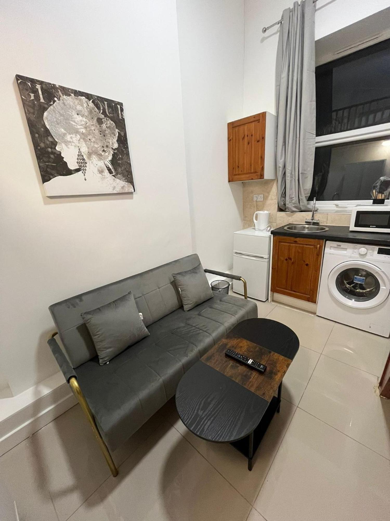 לונדון Modern Studios Queenspark חדר תמונה